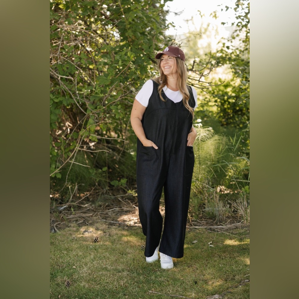 NWT MELANI DENIM ROMPER IN BLACK DENIM by Smash + Tess - Picture 7 of 11